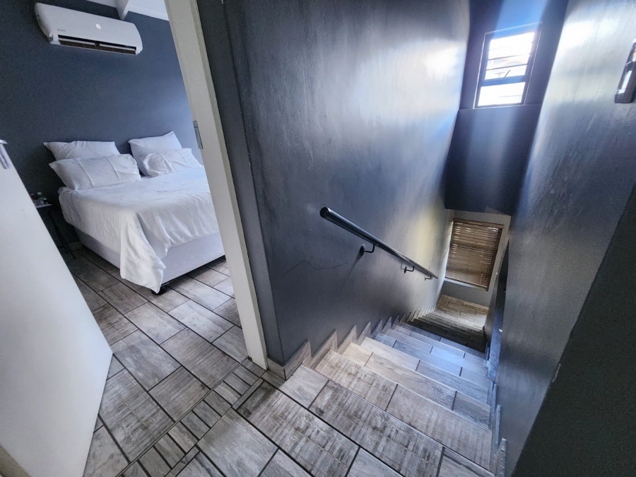 3 Bedroom Property for Sale in Waterkloof East North West